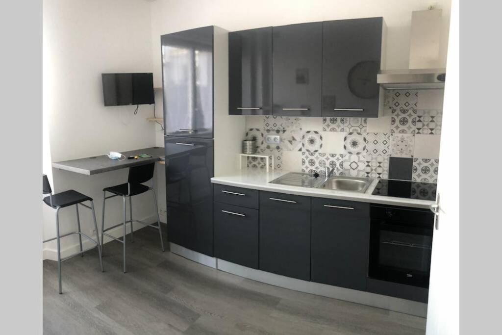 Apartmán Yannadal/Studio Cosy Avec Vraie Cuisine A Recouvrance/ Proche Tram/Bus Et Proximite Avec L'Arsenal Brest Exteriér fotografie